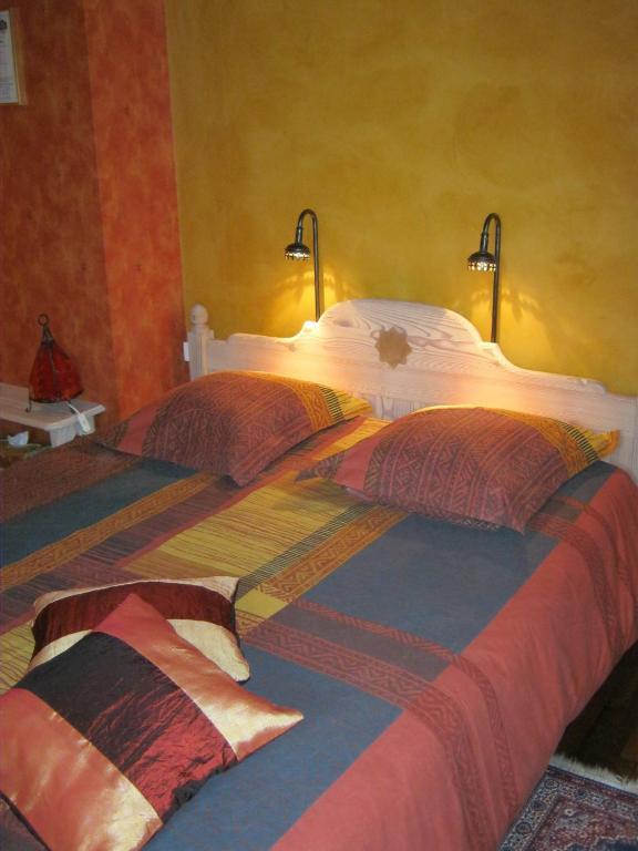 Le Bien-Aller Des Perets Hotell Saint-Hubert Rum bild
