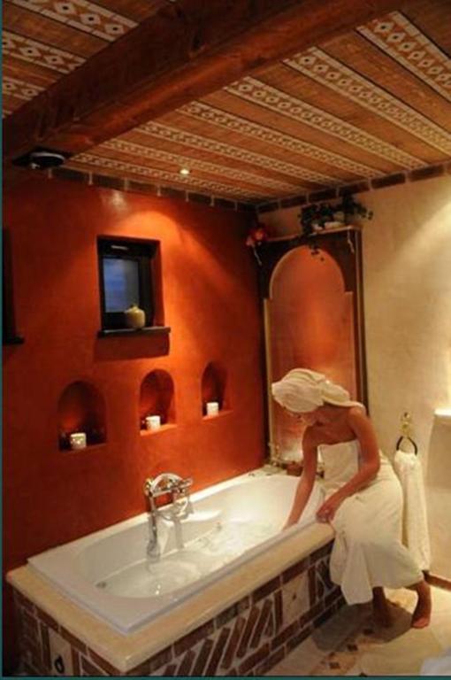 Le Bien-Aller Des Perets Hotell Saint-Hubert Exteriör bild
