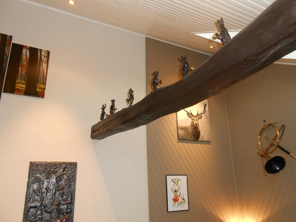 Le Bien-Aller Des Perets Hotell Saint-Hubert Exteriör bild